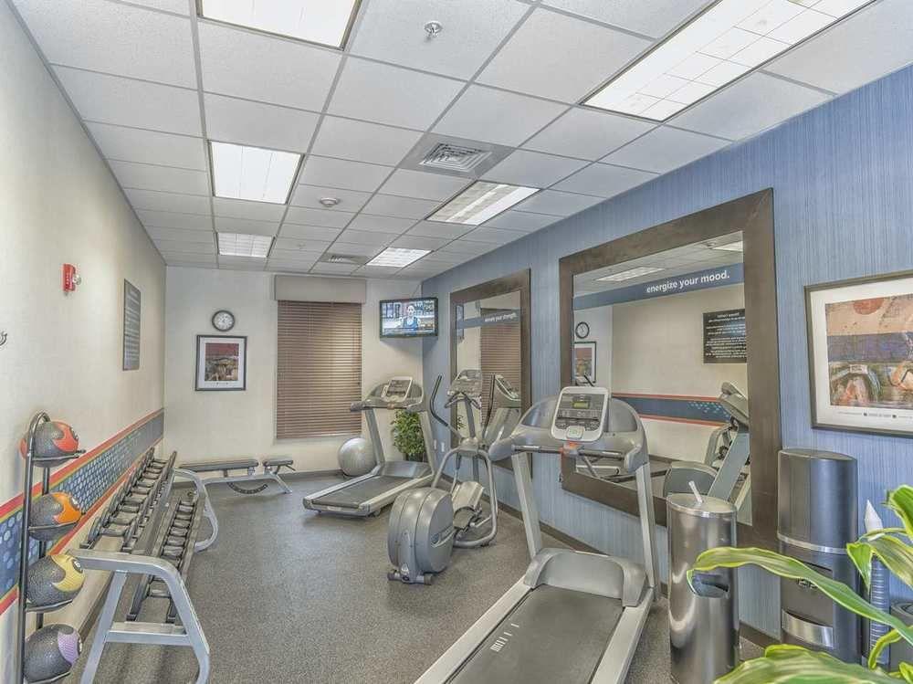 Hampton Inn Belmont At Montcross Екстер'єр фото